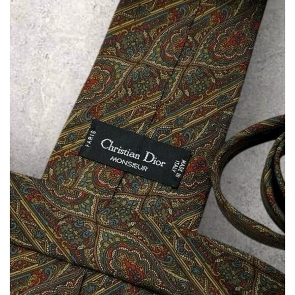 CHRISTIAN DIOR Silk Tie ITALY Burgundy Blue Beige Geometric Logo W:3.6" EUC - Picture 2 of 5
